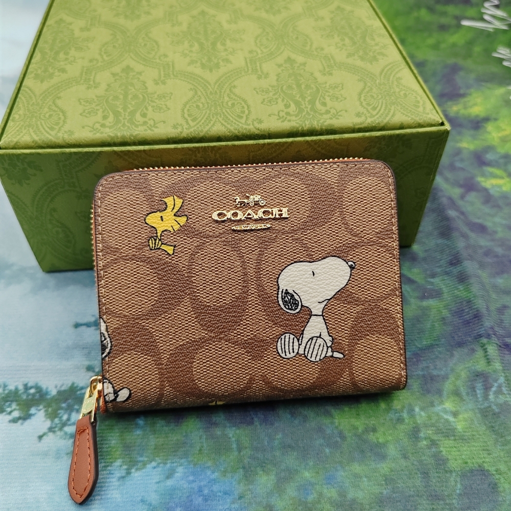 😎😎Coach fashion wallet